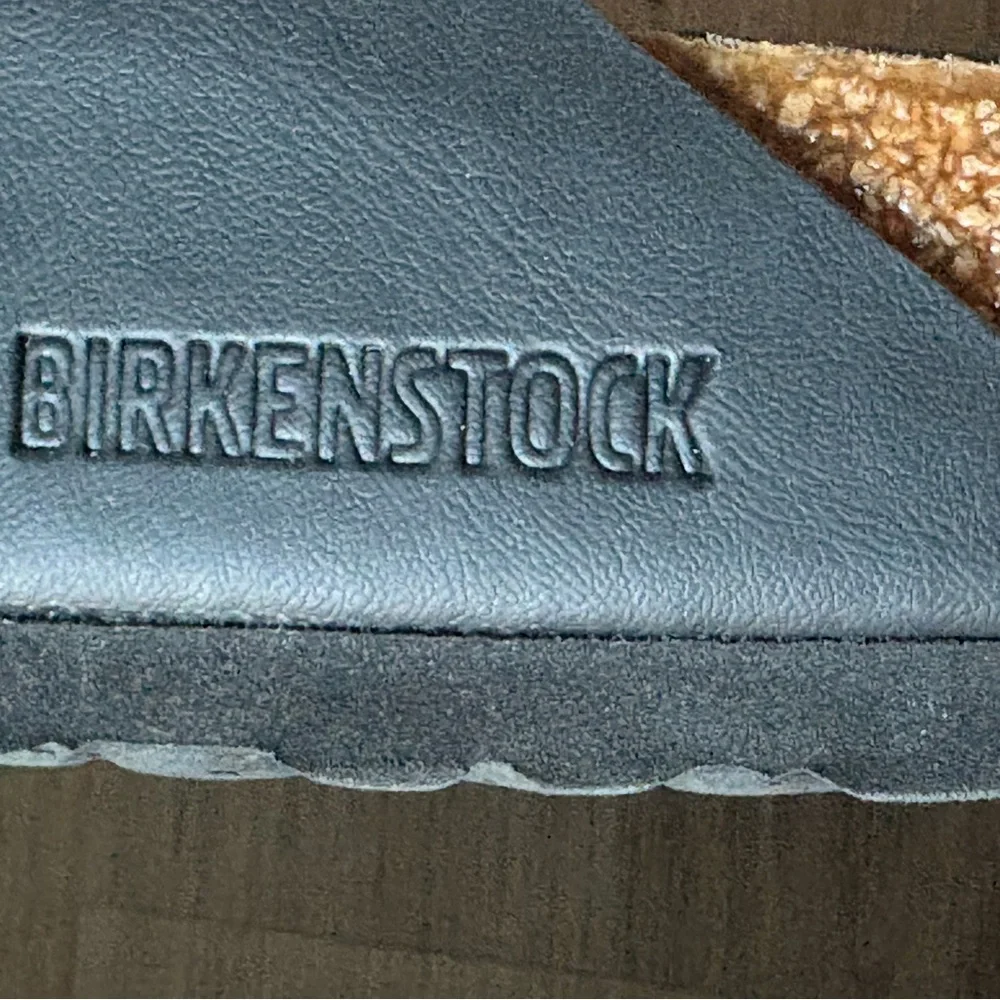 NWOT Birkenstock Arizona Men's Black & White Sandals - SIZE 12